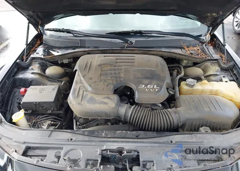 2016 Chrysler 300C Awd from USA, damaged, VIN 2C3CCAKG8GH191004